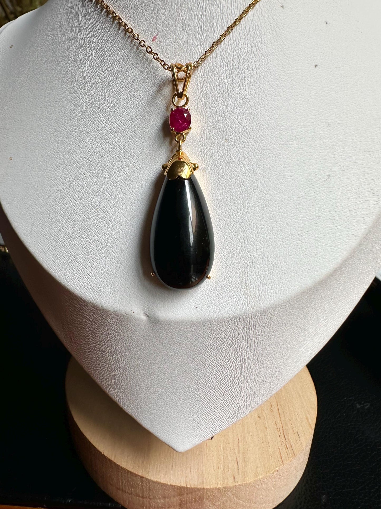 HighQuality Natural Burmese Black Jadeite Jade(Type A) Pendant and Earrings(TW 20.93CT)with Natural Burmese Ruby in 20K Solid Gold.