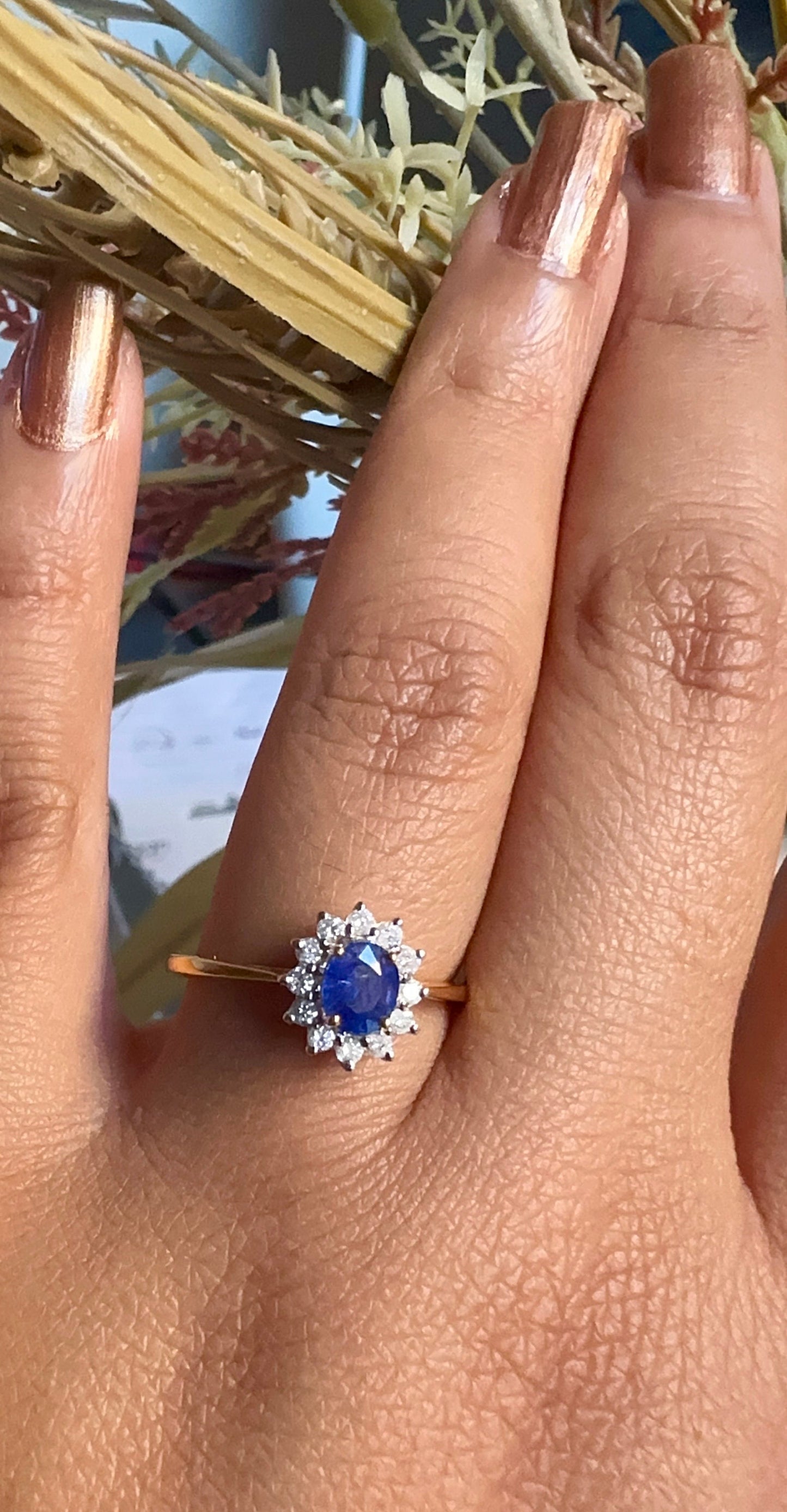 Natural Unheated Burmese Sapphires and Diamonds Earring with 20K Solid Gold