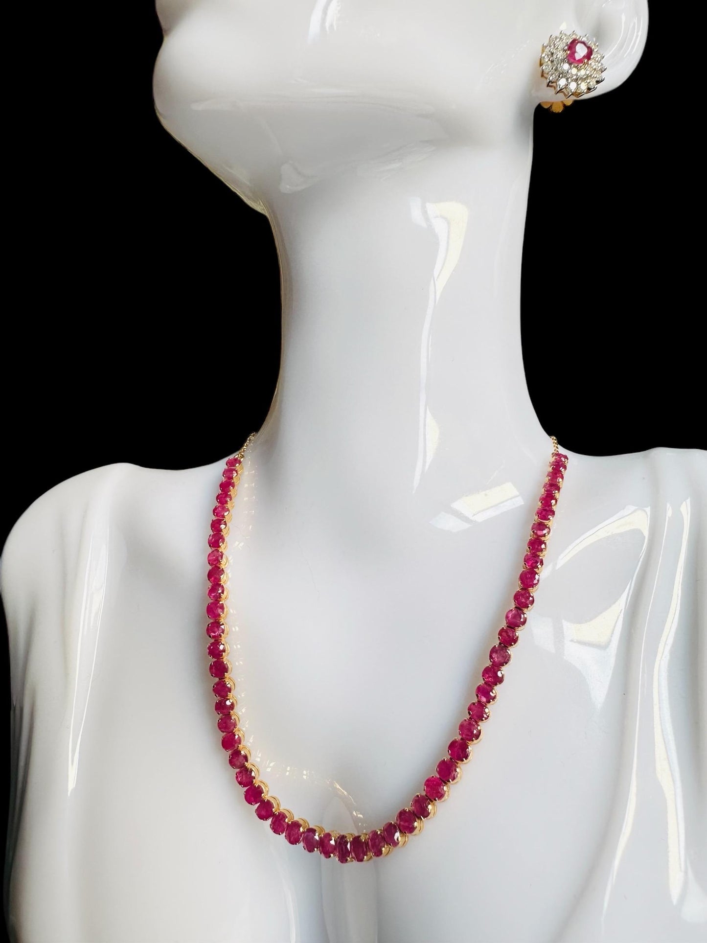 Total 21CT Natural Unheated Burma Ruby necklace/tennis necklace in 20K Gold