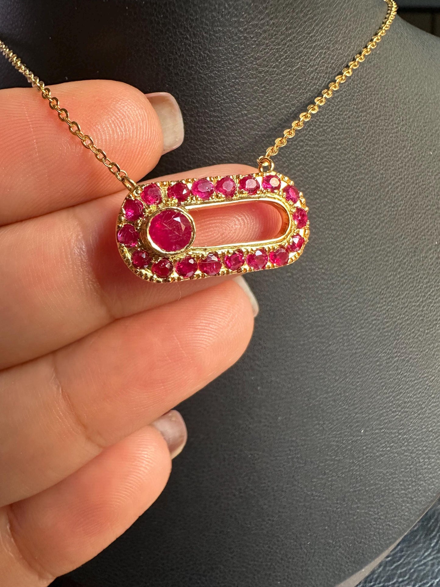 Natural Unheated Burmese Ruby (2.15CT) Pendant Necklace in 20K Solid Gold.