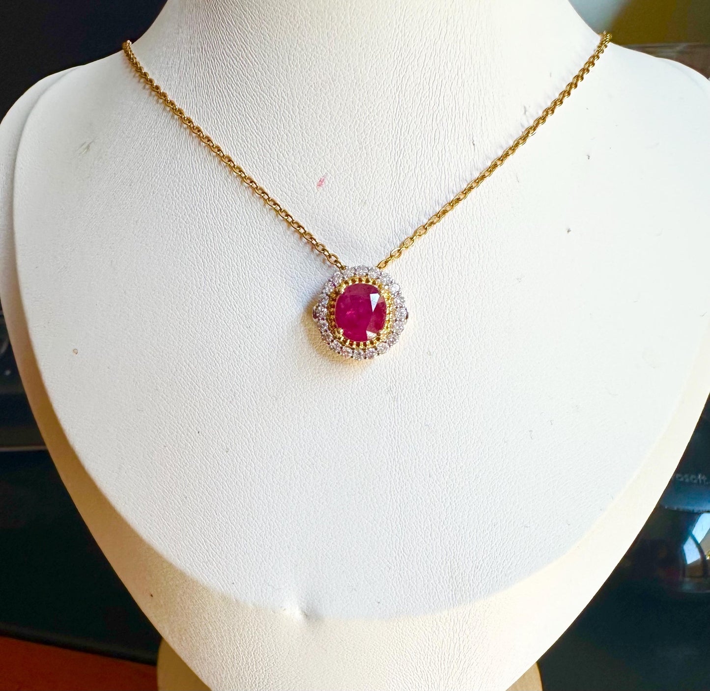 2 Ways Style - Ring or Pendant with Burmese Natural Unheated Ruby (2.5 Carats) and Natural Diamonds