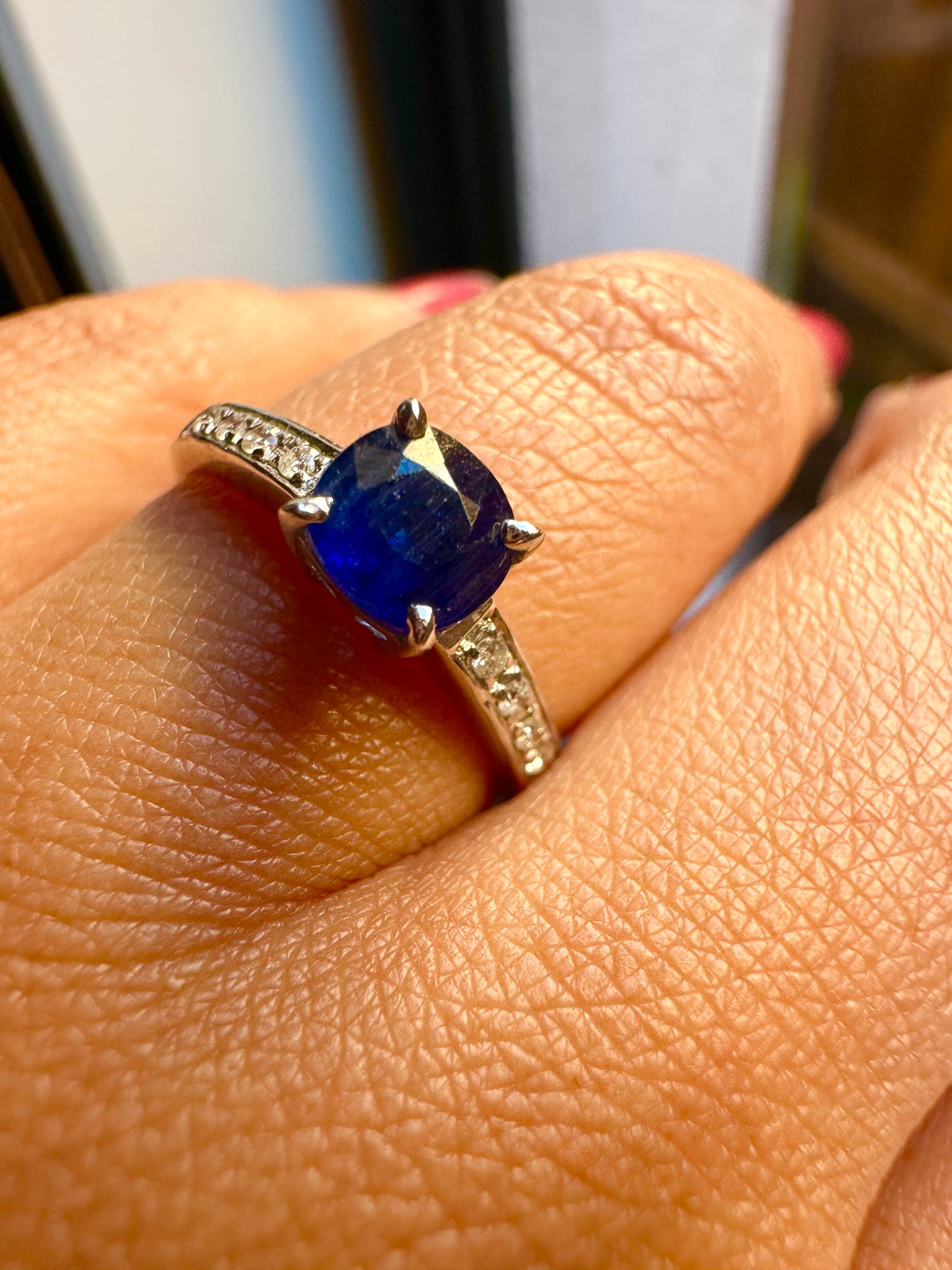 Burmese Natural Unheated Sapphire and Natural Diamonds Ring in 20K Solid White Gold