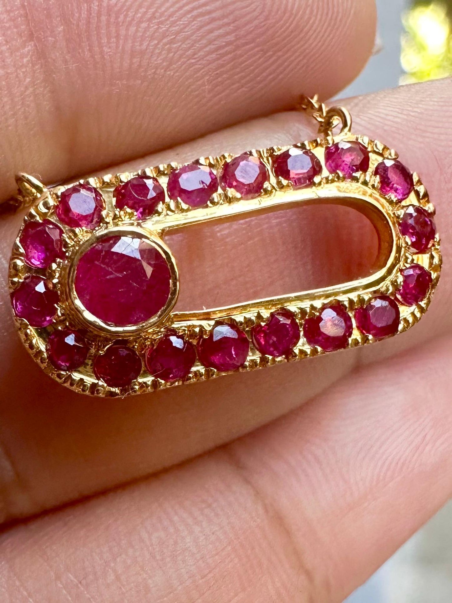 Natural Unheated Burmese Ruby (2.15CT) Pendant Necklace in 20K Solid Gold.