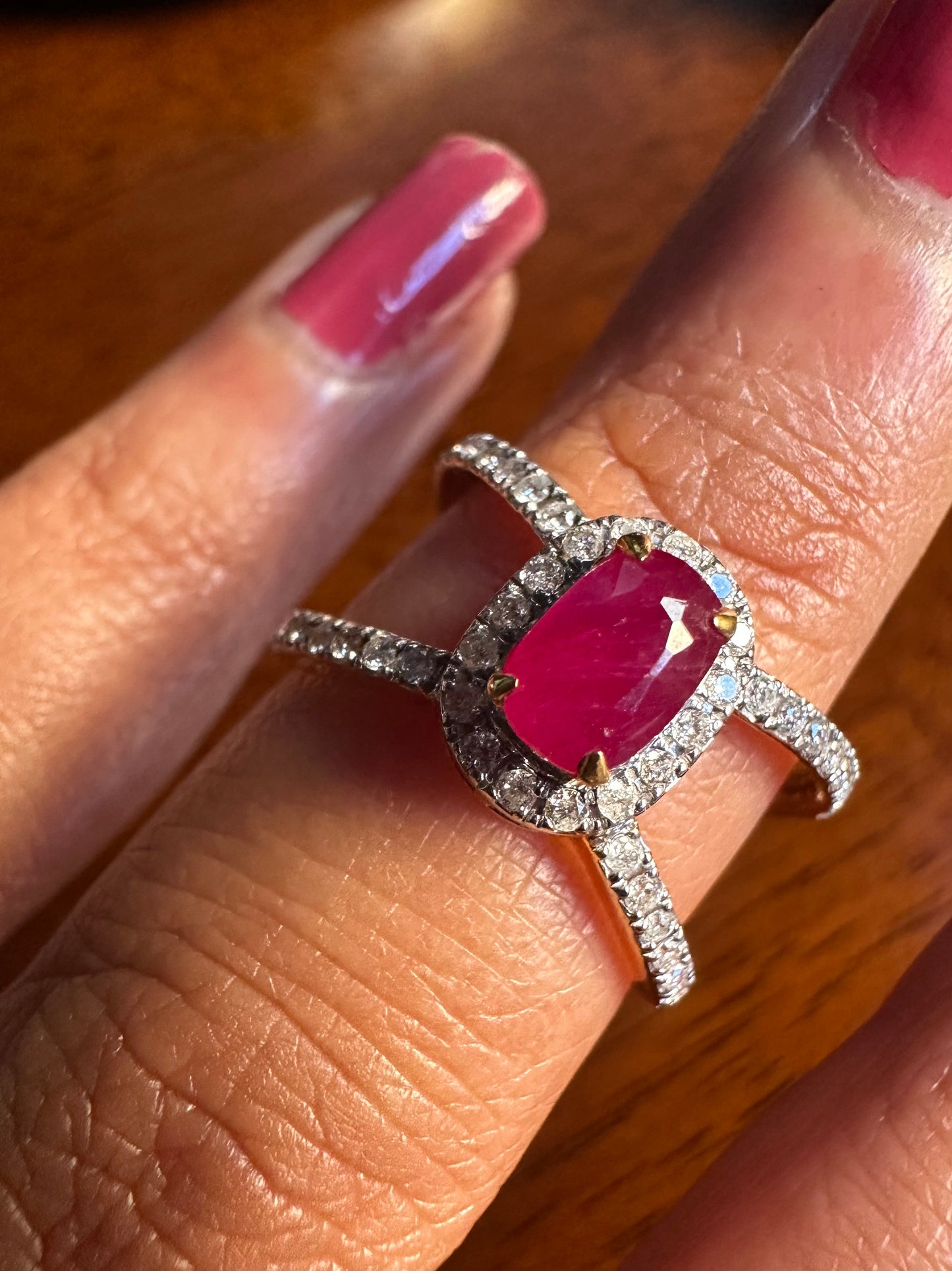 Beautiful Burmese Natural Unheated Ruby (1.0CT) and Natural Diamonds Ring in 20K Solid Gold