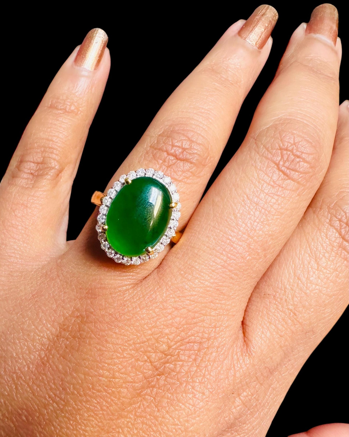 Two way of Pendant or Ring in Natural Unheated Burmese Jadeite Jade(Type A) (6CT) with Natural Diamonds and 18K Solid Gold.
