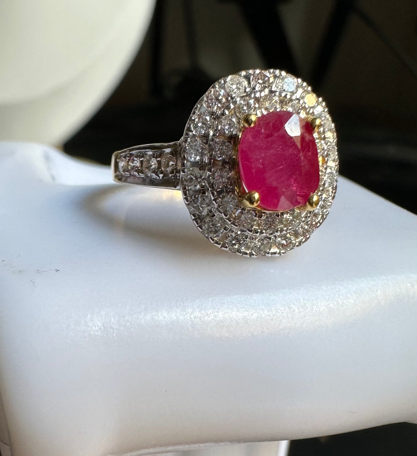 Burmese Natural Unheated Ruby (1.40CT) and Natural Diamonds Ring in 20K Solid Gold