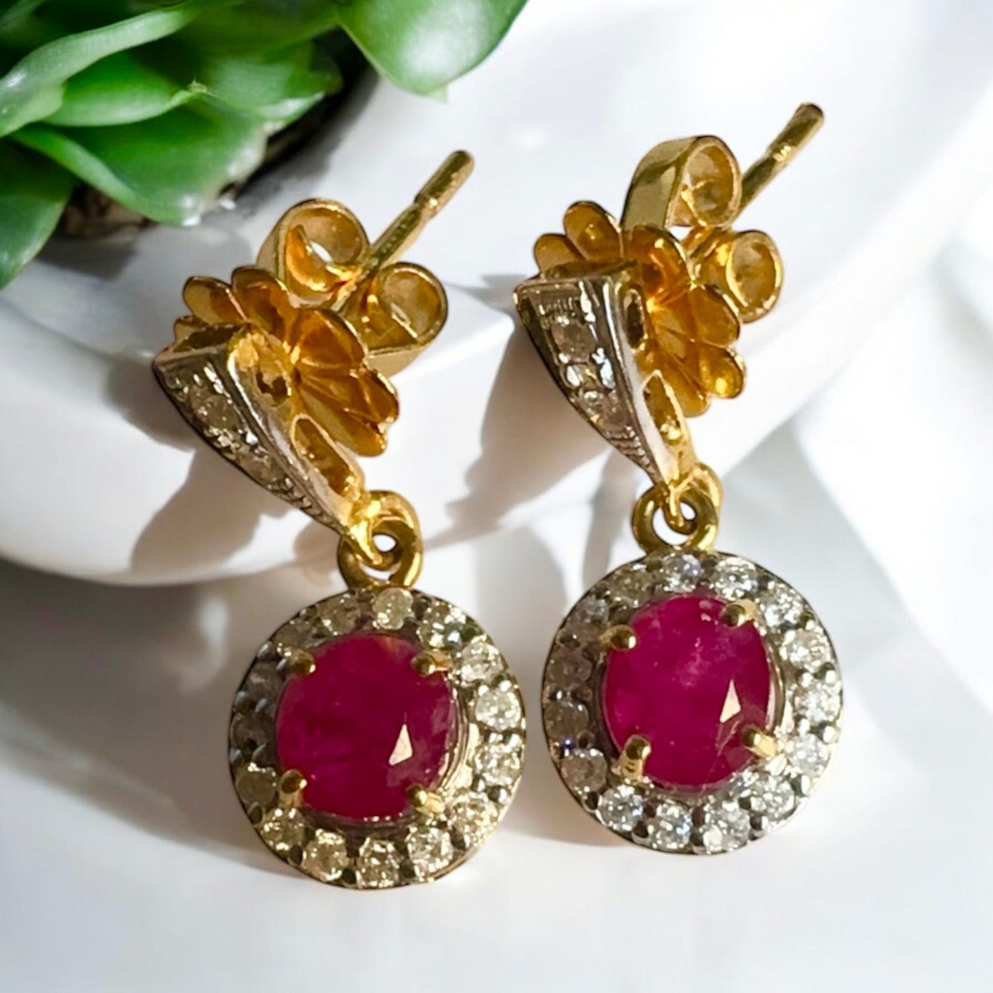 Teardrop style Natural unheated Burmese ruby (2CT) and natural diamond earrings in 20K solid gold