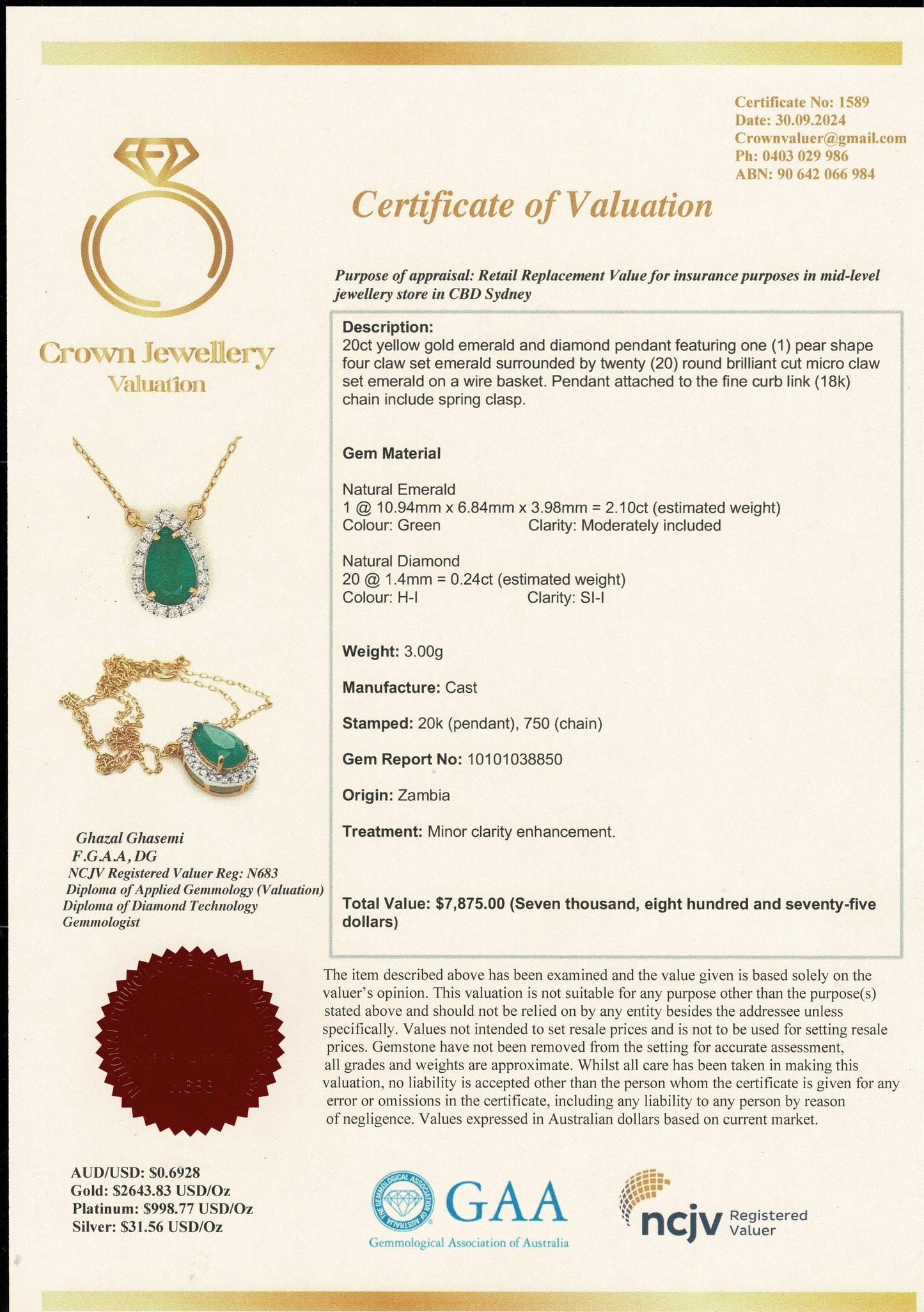 Beautiful Natural Emerald and Natural Diamonds Necklace in 20K Solid Gold Chain