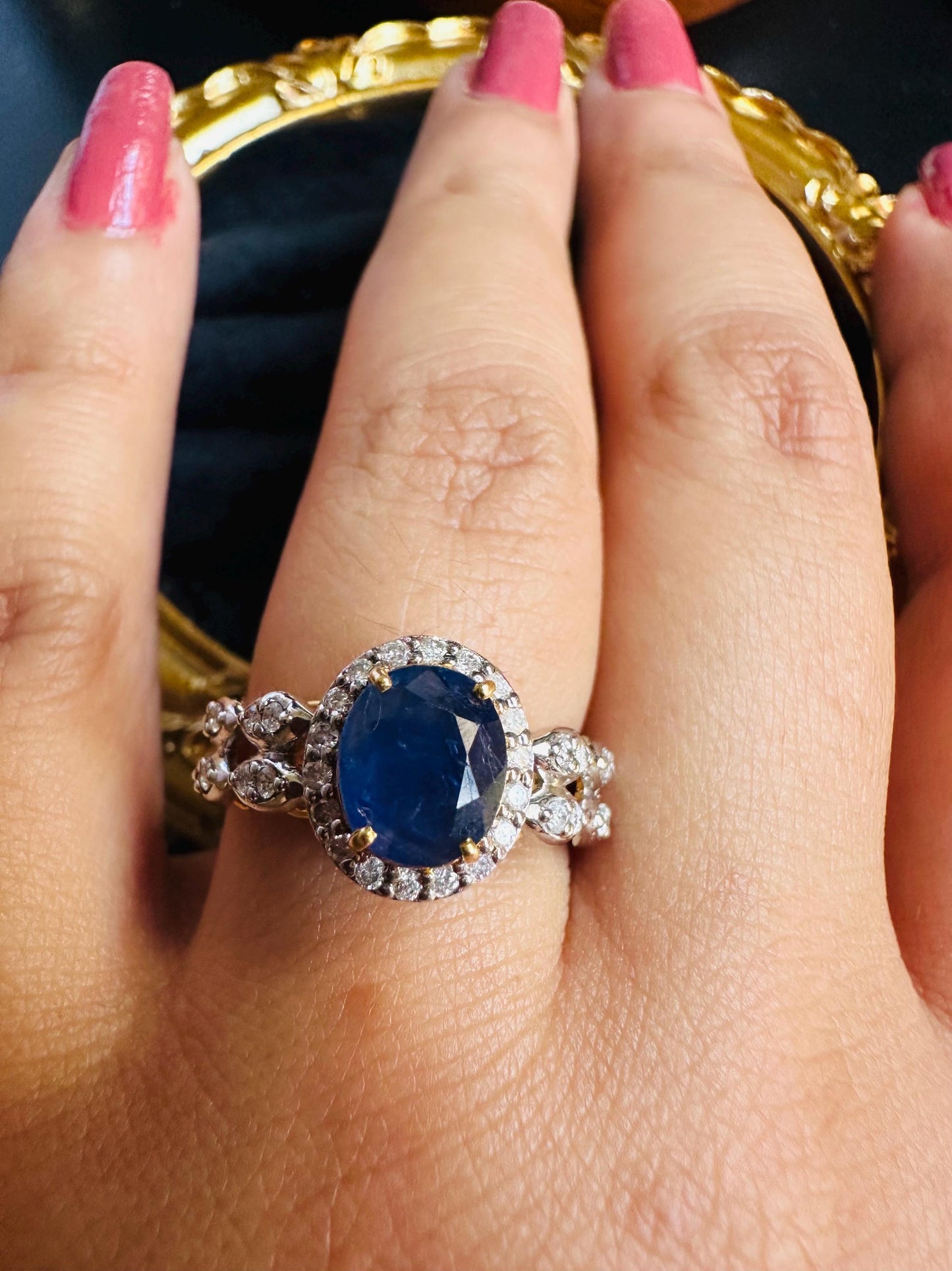 Full 2 Carats of Natural Unheated Sapphire and natural Diamond Ring in 20K Solid Gold