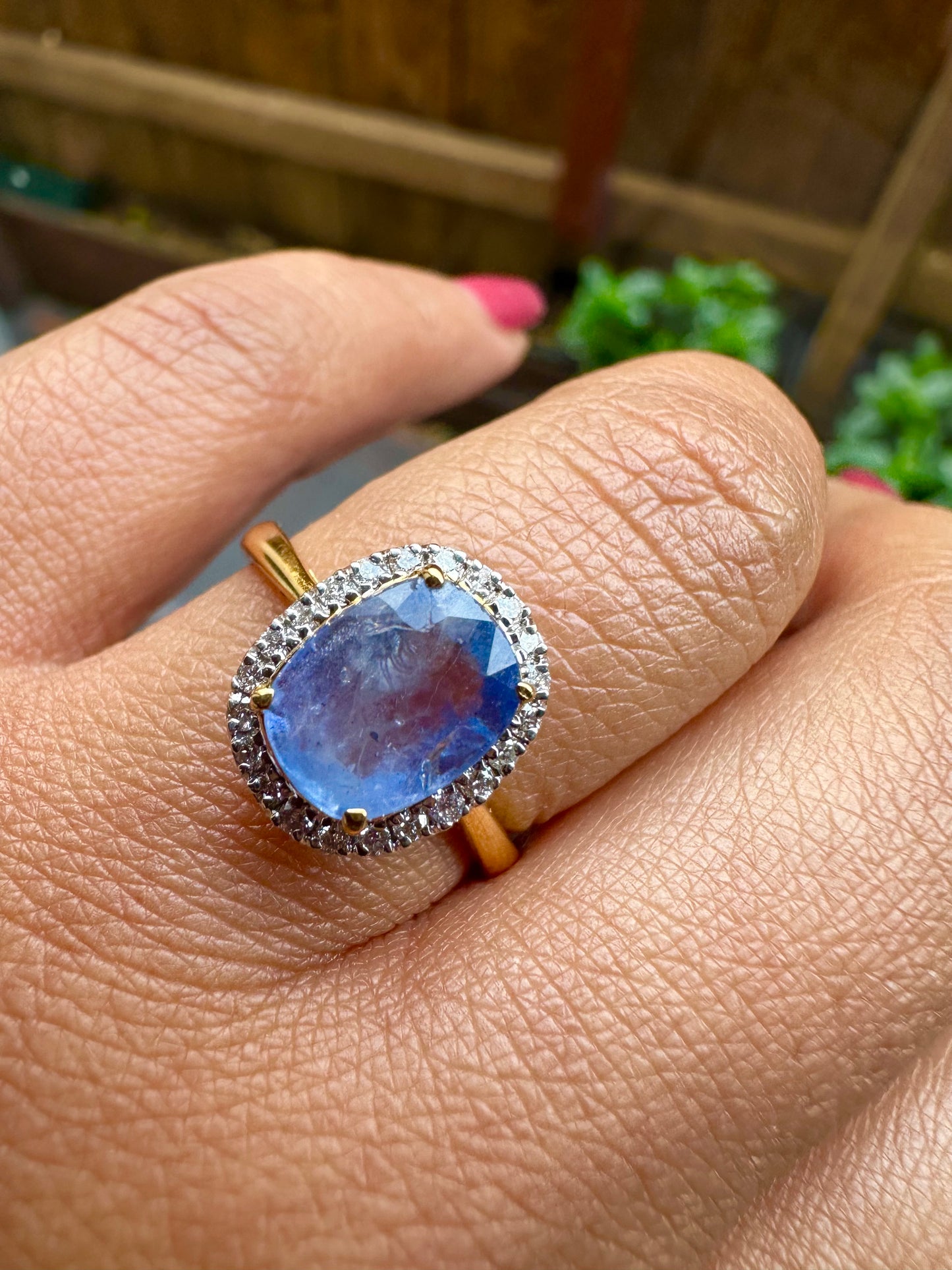 Ocean Mist Sapphire Ring โ Natural, Unheated, Unforgettable
