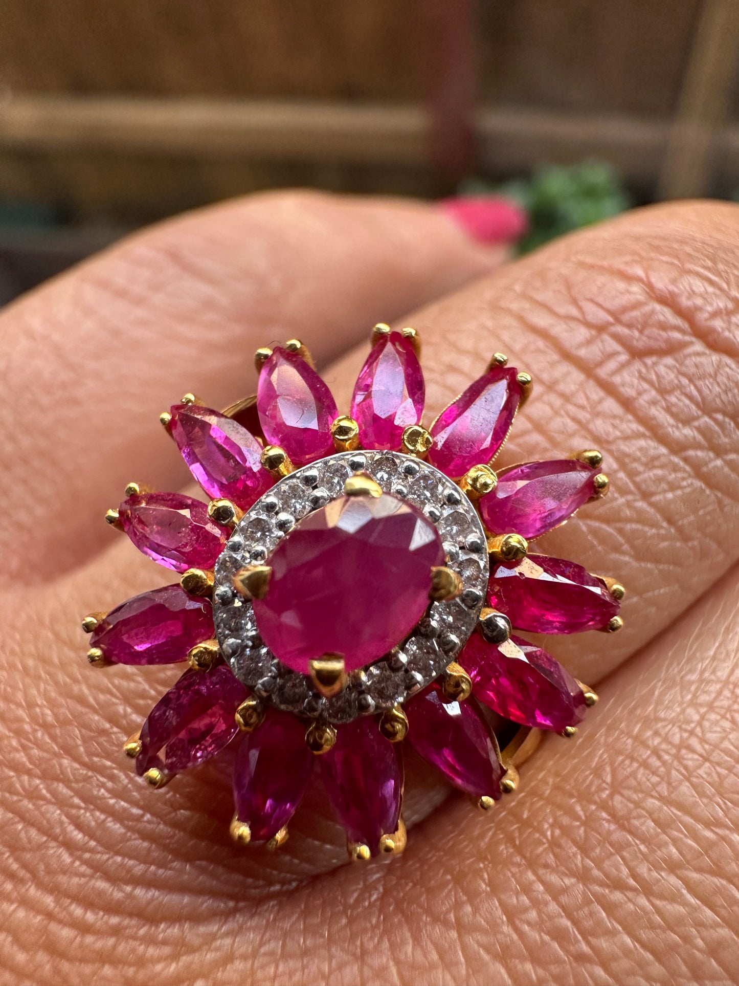 Vintage Sunflower Design Burmese Natural Unheated Ruby (2.65CT) and Diamonds Ring in 20K Solid Gold