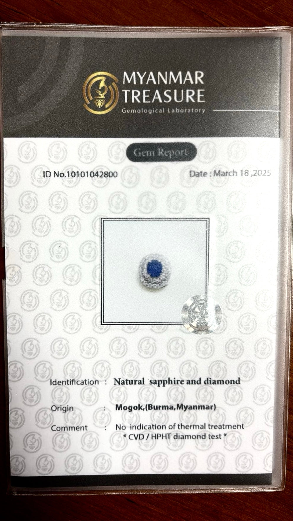 Natural Unheated Burmese Sapphire Earrings and Pendant in Solid Gold