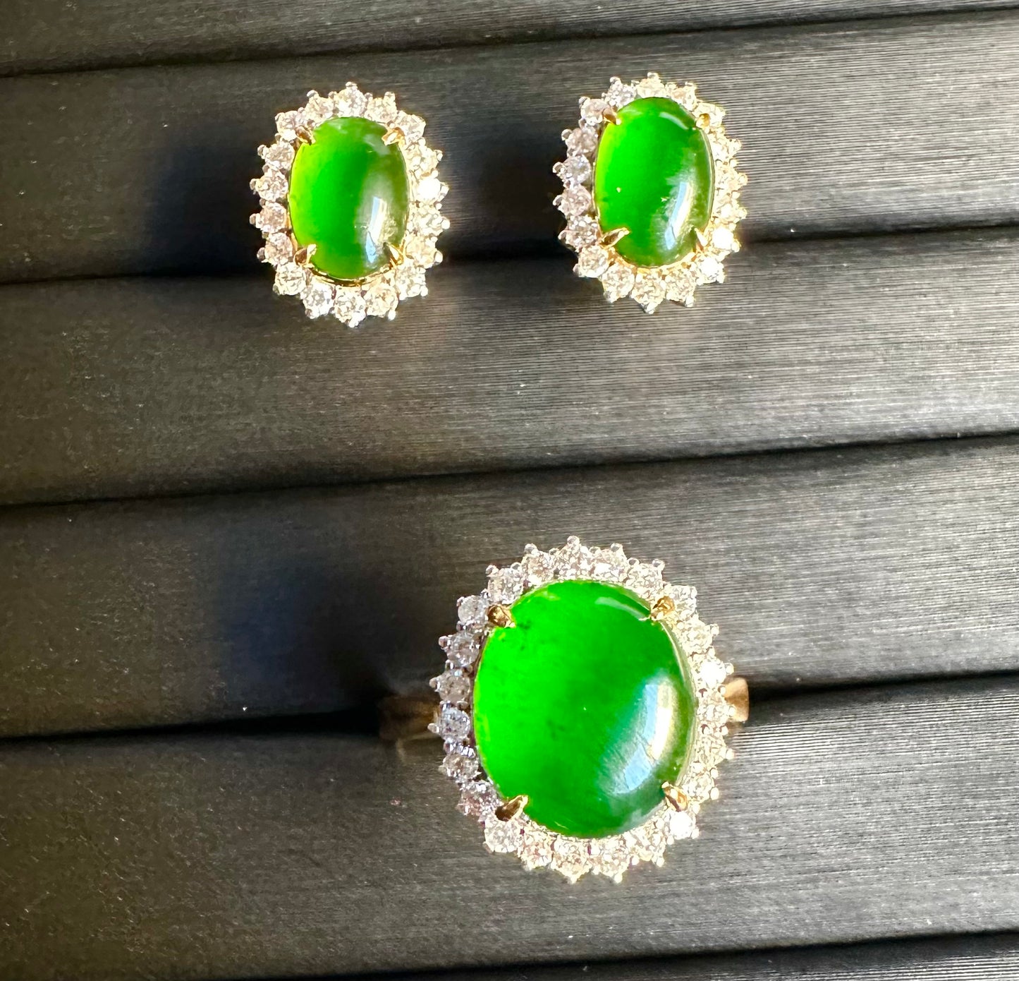 Diana-Style Ring - Natural Unheated Burmese Jadeite Jade (Type A) with Natural Diamonds in 18K Solid Gold.