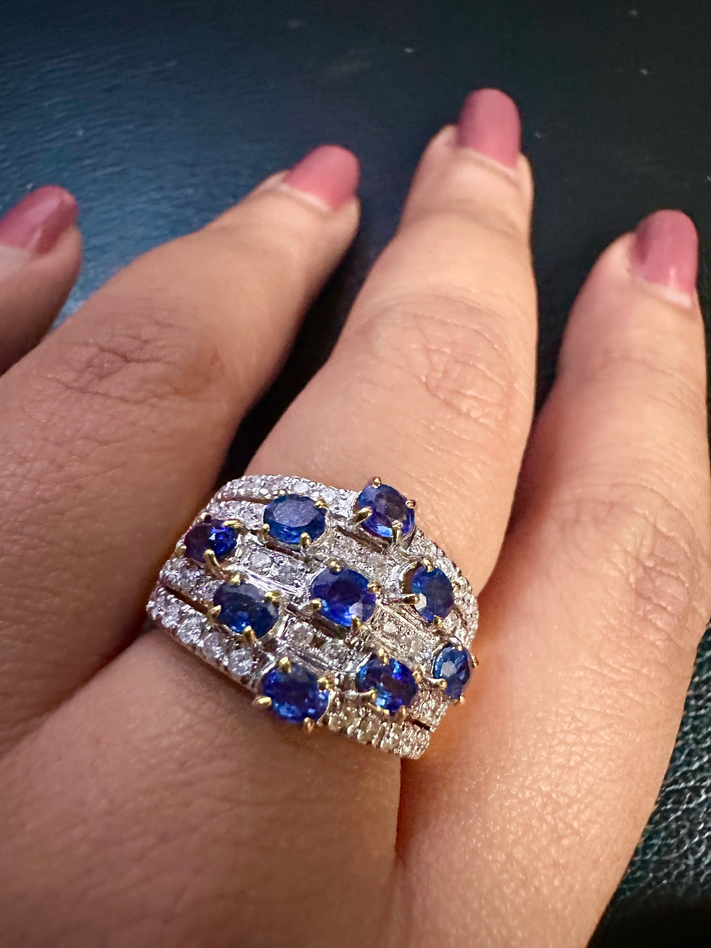 Unisex Natural Diamonds and Natural Unheated Sapphires (2CT) Ring in 20K Solid Gold