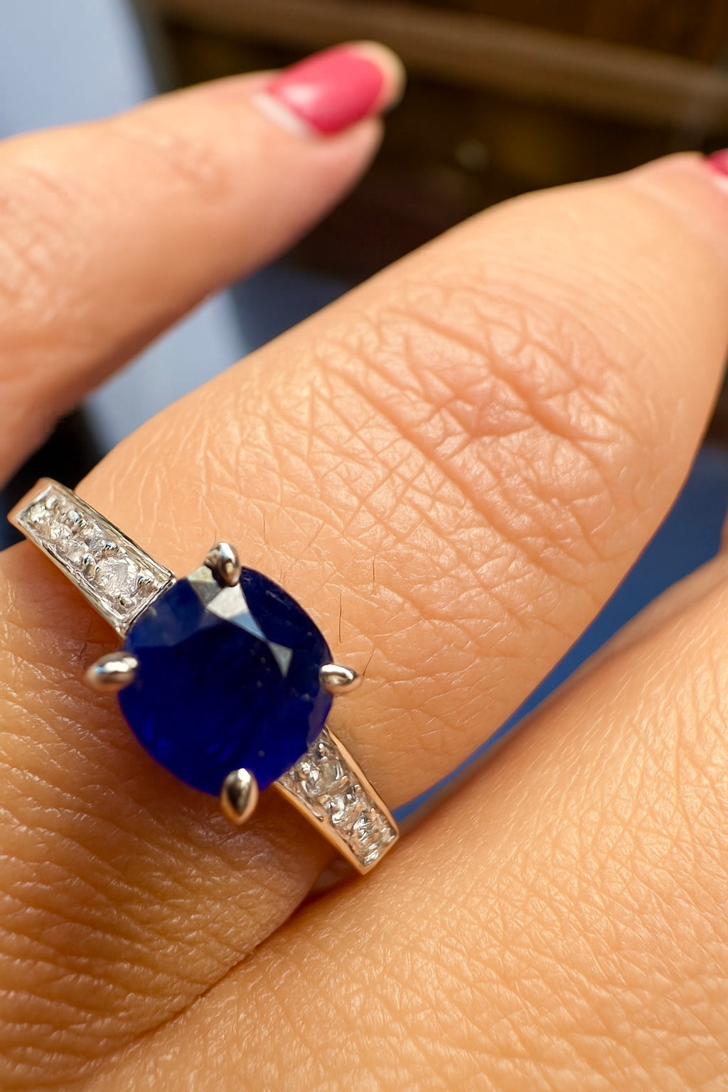 Burmese Natural Unheated Sapphire and Natural Diamonds Ring in 20K Solid White Gold