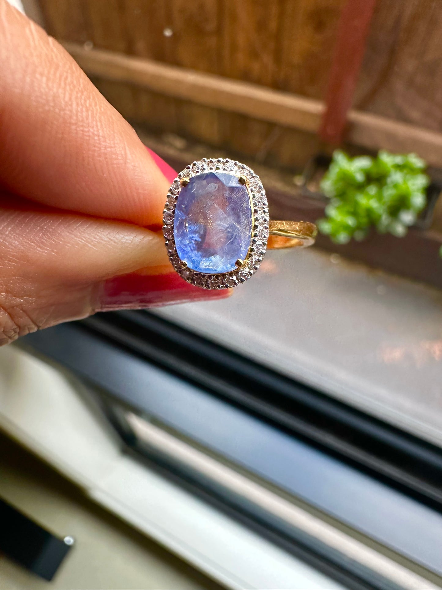 Ocean Mist Sapphire Ring โ Natural, Unheated, Unforgettable