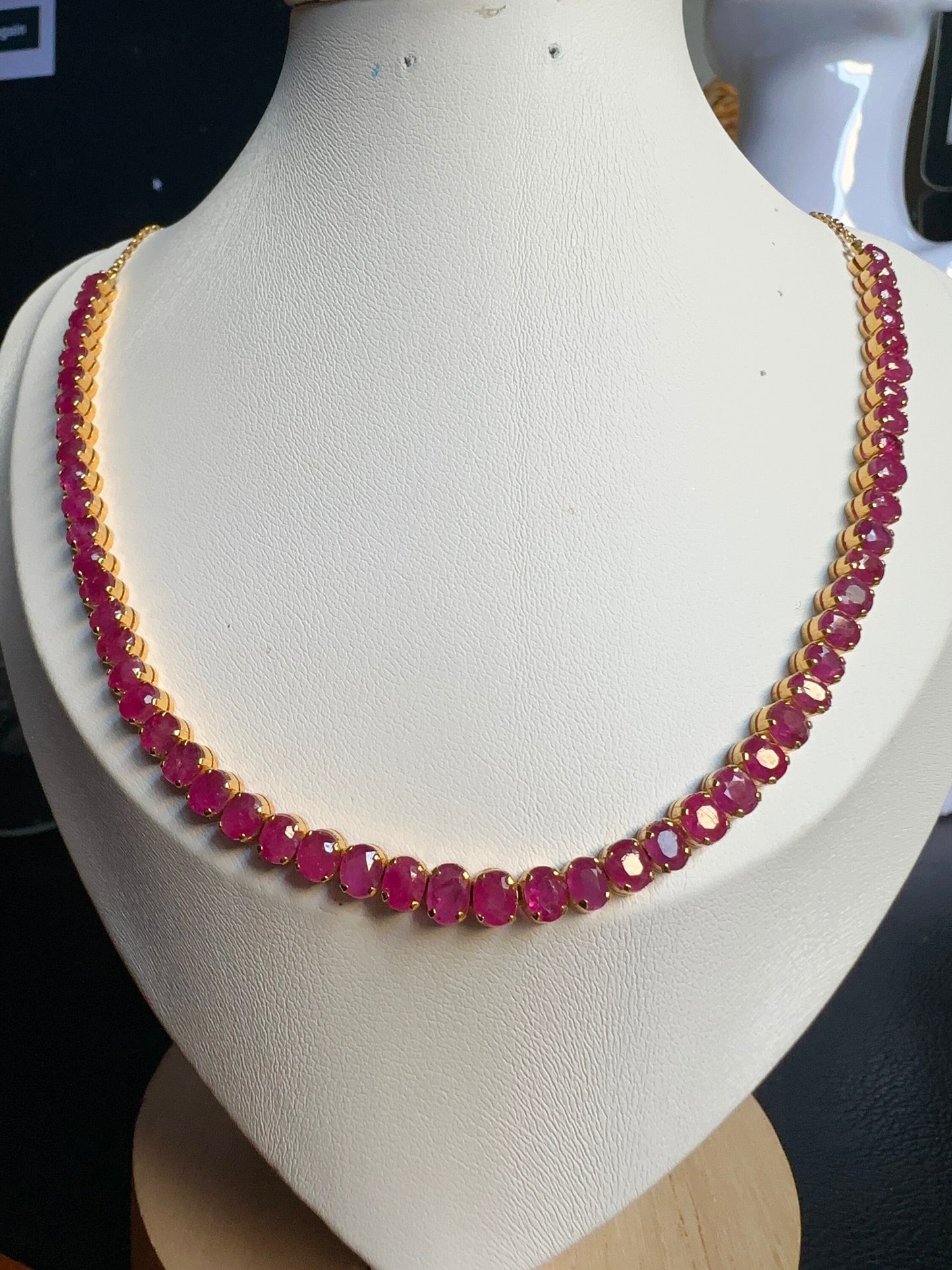 Total 21CT Natural Unheated Burma Ruby necklace/tennis necklace in 20K Gold