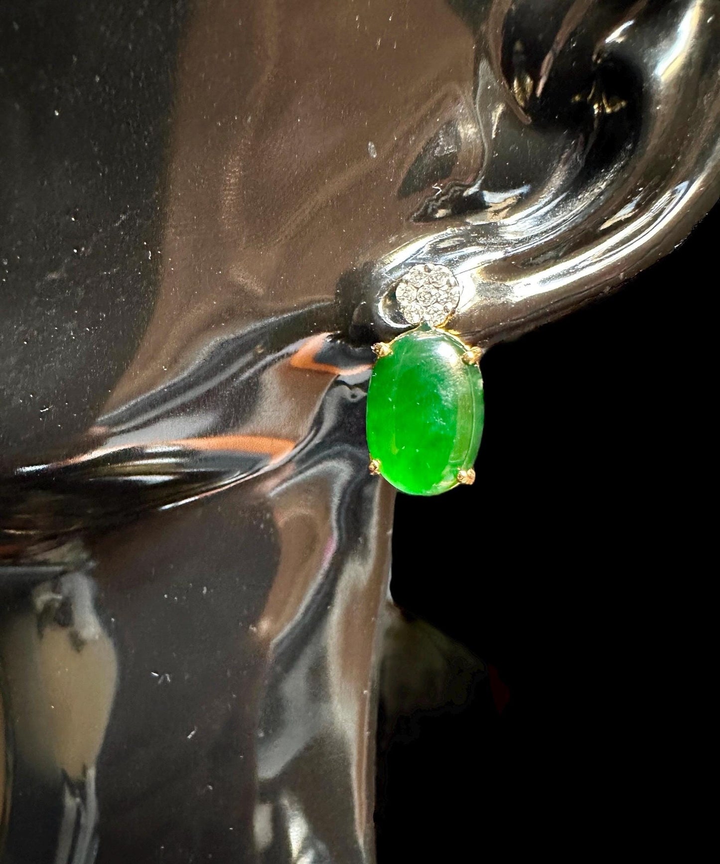 Elegant Earrings in Natural Unheated Burmese Jadeite Jade(Type A) (6.02CT) with Natural Diamonds and 18K Solid Gold.