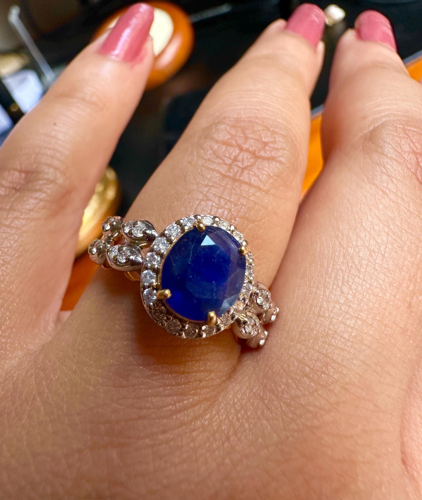 Full 2 Carats of Natural Unheated Sapphire and natural Diamond Ring in 20K Solid Gold