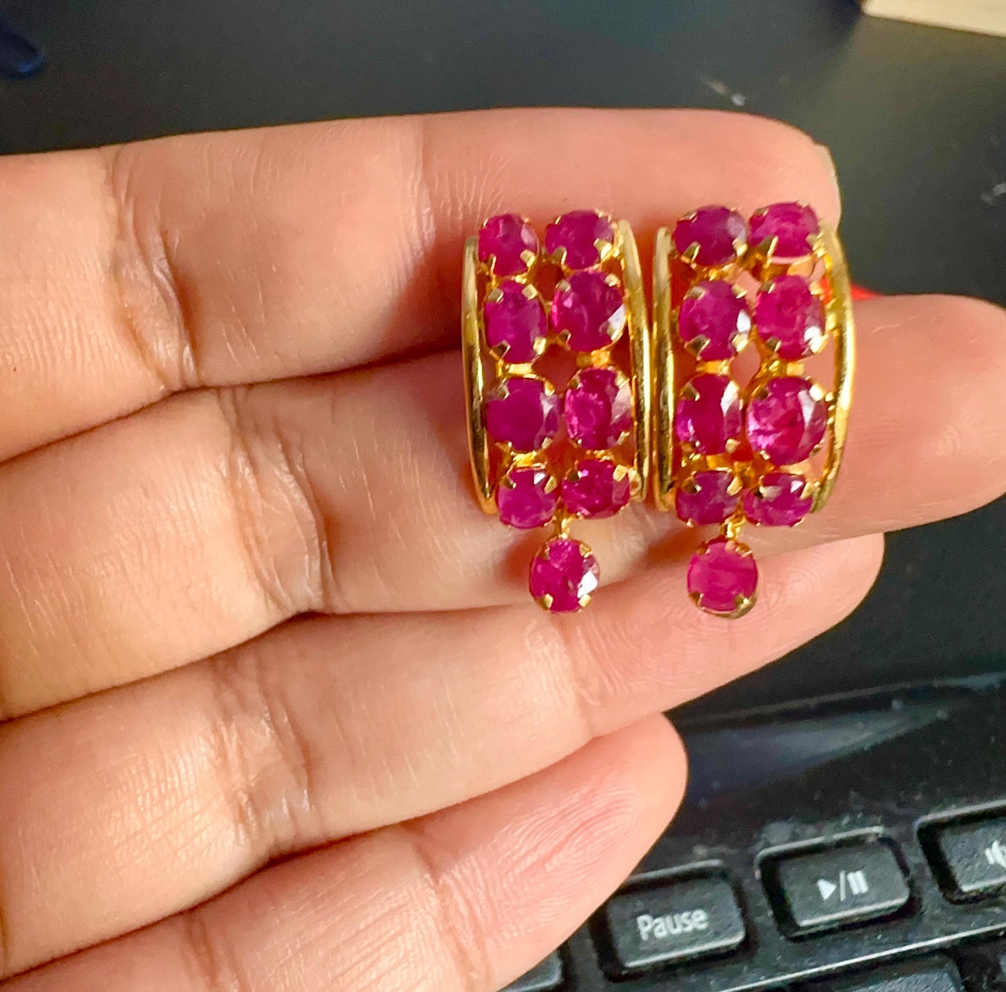 Total 4CT Burmese Natural Unheated Ruby Earrings in 20K Solid Gold
