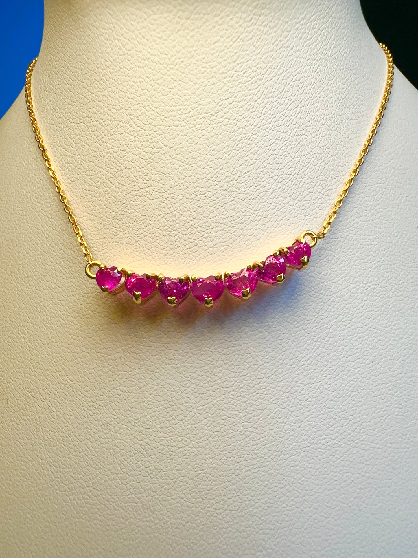 Heart-Shape Natural Unheated Burmese Ruby (2.25 CT) Pendant Necklace in 20K Solid Gold.
