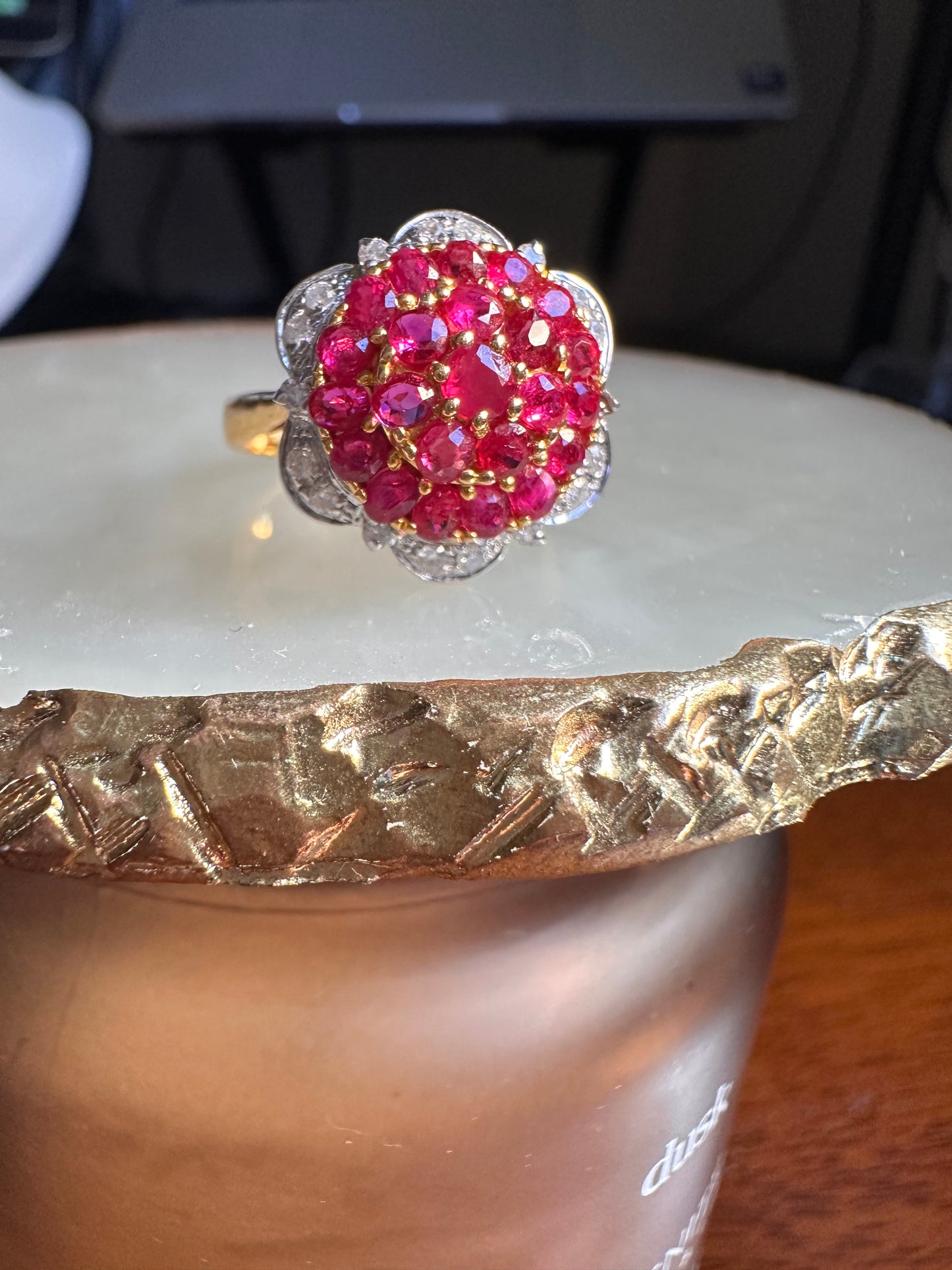 Pigeon Blood-Red Natural Unheated Burmese Ruby Sunburst Cluster Ring | Natural Diamonds | 20K Solid Gold