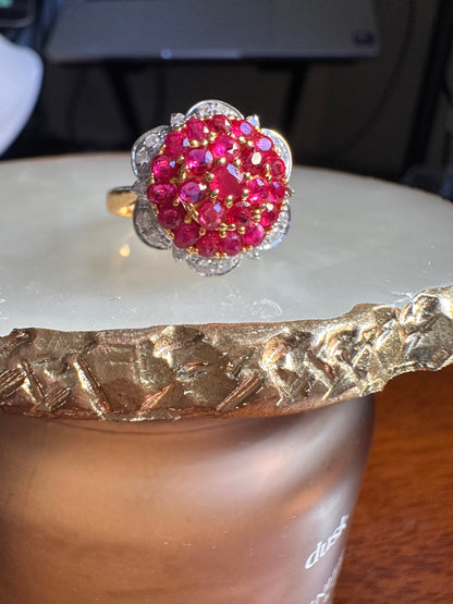 Pigeon Blood-Red Natural Unheated Burmese Ruby Sunburst Cluster Ring | Natural Diamonds | 20K Solid Gold