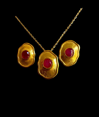 Hand-Hammered Artistic Gold and Natural Unheated Burmese Ruby Trio Set