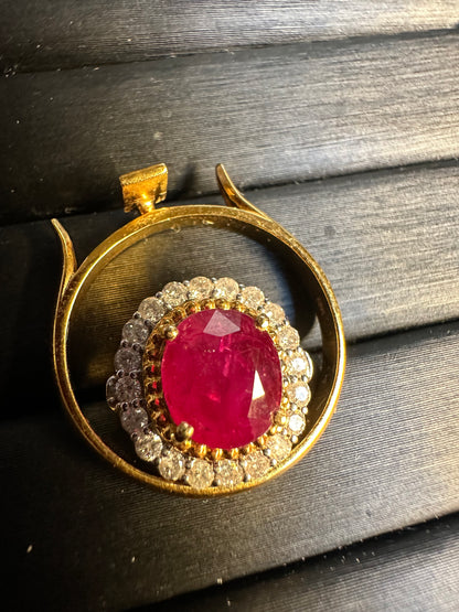2 Ways Style - Ring or Pendant with Burmese Natural Unheated Ruby (2.5 Carats) and Natural Diamonds