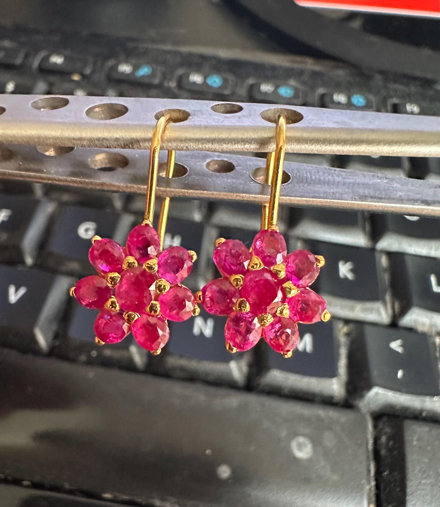 Stunning and Quality Earring & Pendant Set -Featuring Natural Unheated Burmese Ruby (4.13CT)  in 20K Solid Gold.