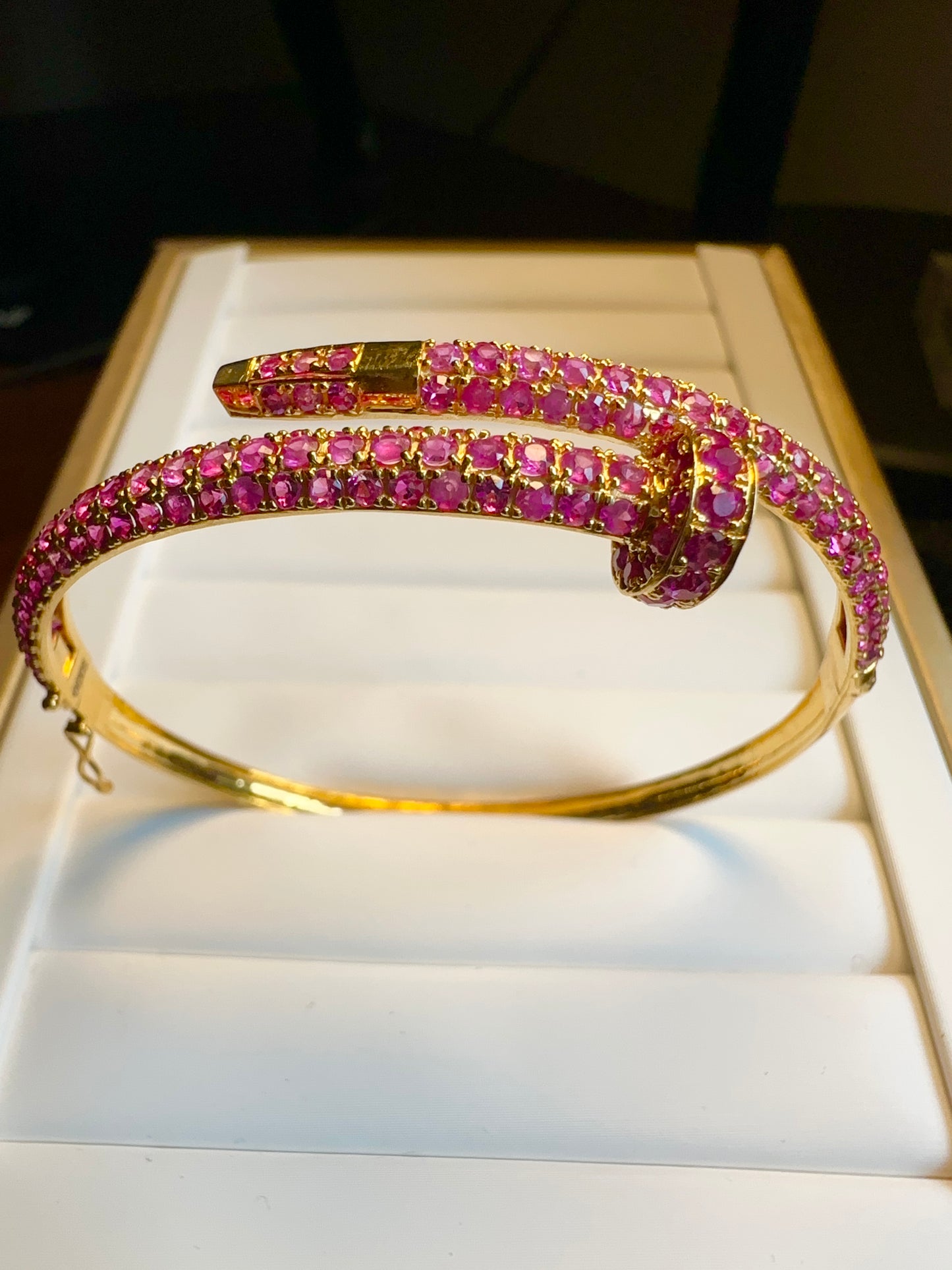 Cartier-Inspired Nail Bangle – Natural Unheated Red Ruby in 20K Solid Gold