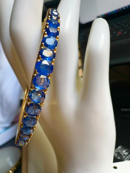Natural Unheated Burmese Sapphire (7CT) Bangle in 20K Solid Gold
