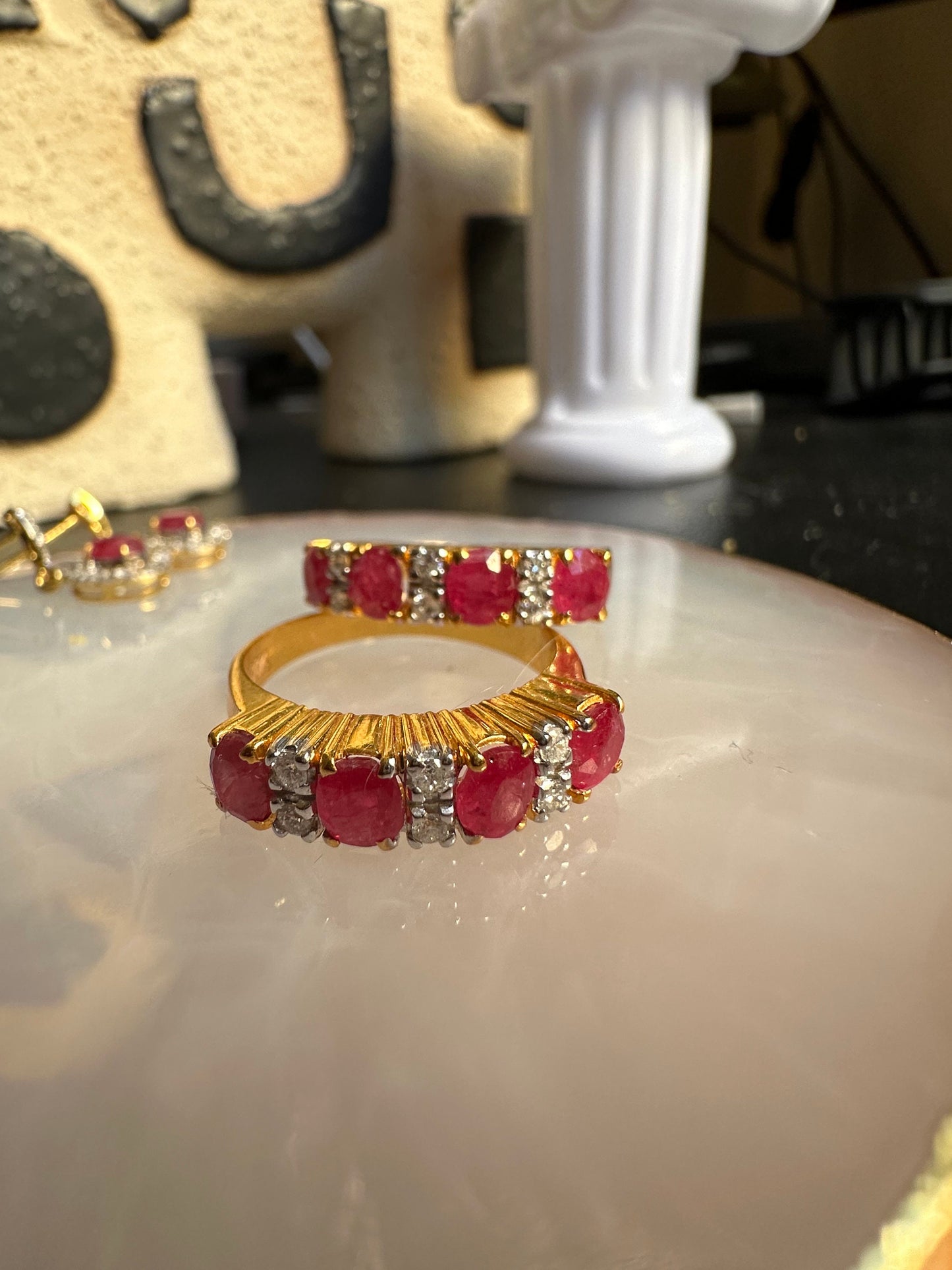 Total 2CT of Natural Unheated Burmese Ruby Dimond Ring in 20K Solid Gold