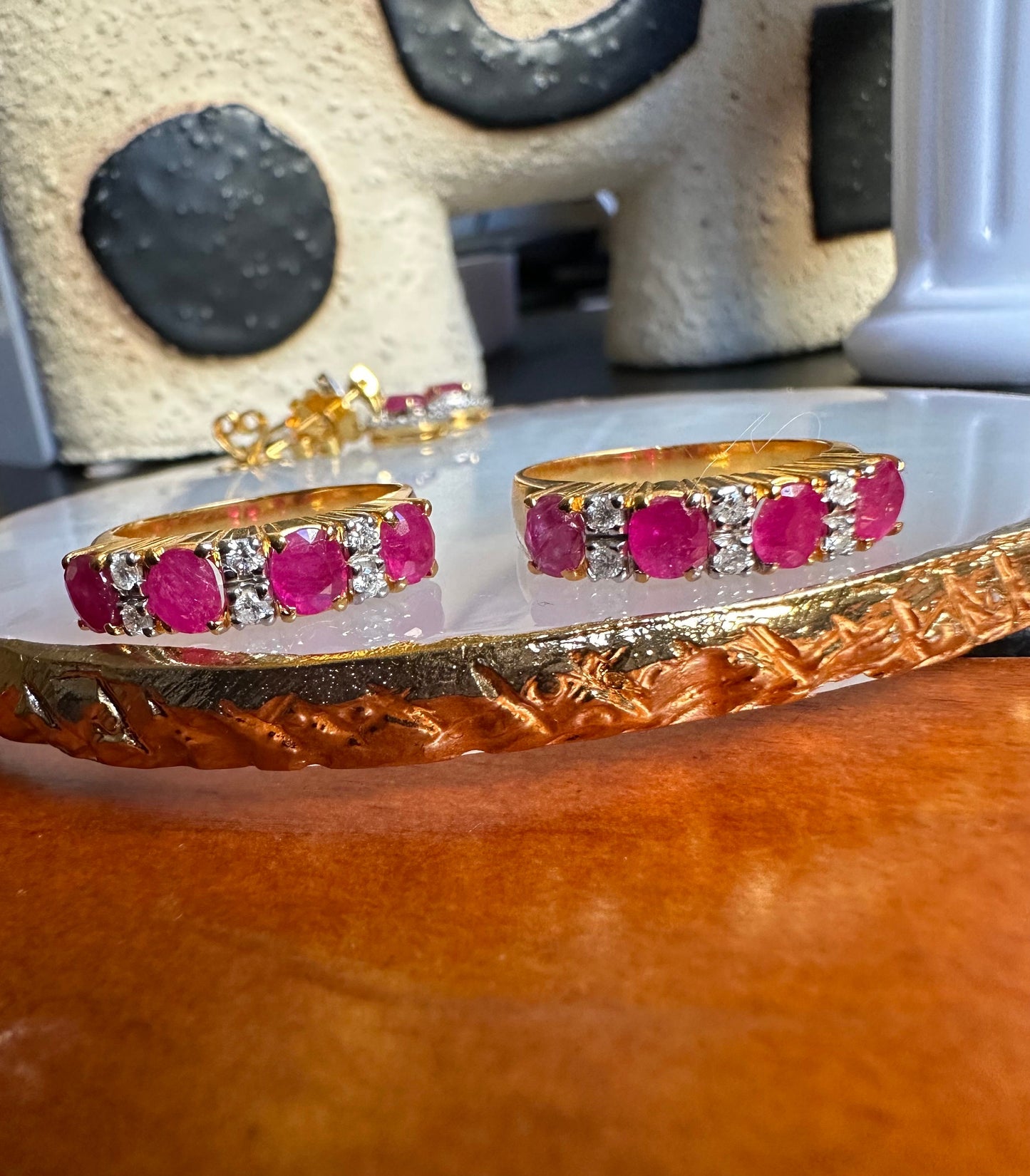 Total 2CT of Natural Unheated Burmese Ruby Dimond Ring in 20K Solid Gold