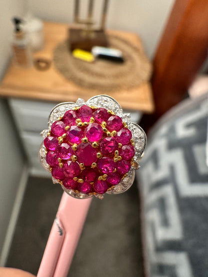 Pigeon Blood-Red Natural Unheated Burmese Ruby Sunburst Cluster Ring | Natural Diamonds | 20K Solid Gold