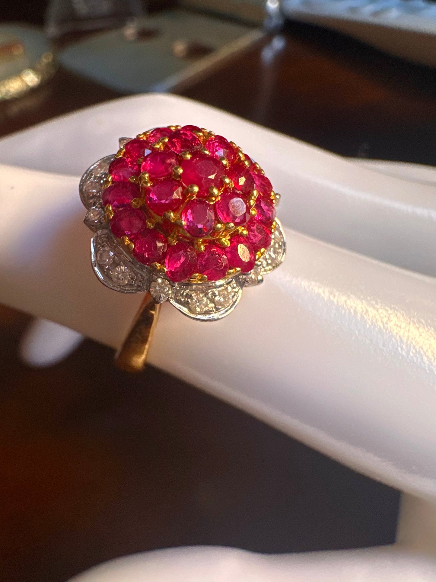 Pigeon Blood-Red Natural Unheated Burmese Ruby Sunburst Cluster Ring | Natural Diamonds | 20K Solid Gold