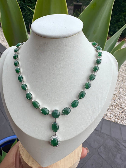 Natural Burmese Jadeite Jade (18.8CT) and Natural Diamonds Necklace in Solid Gold