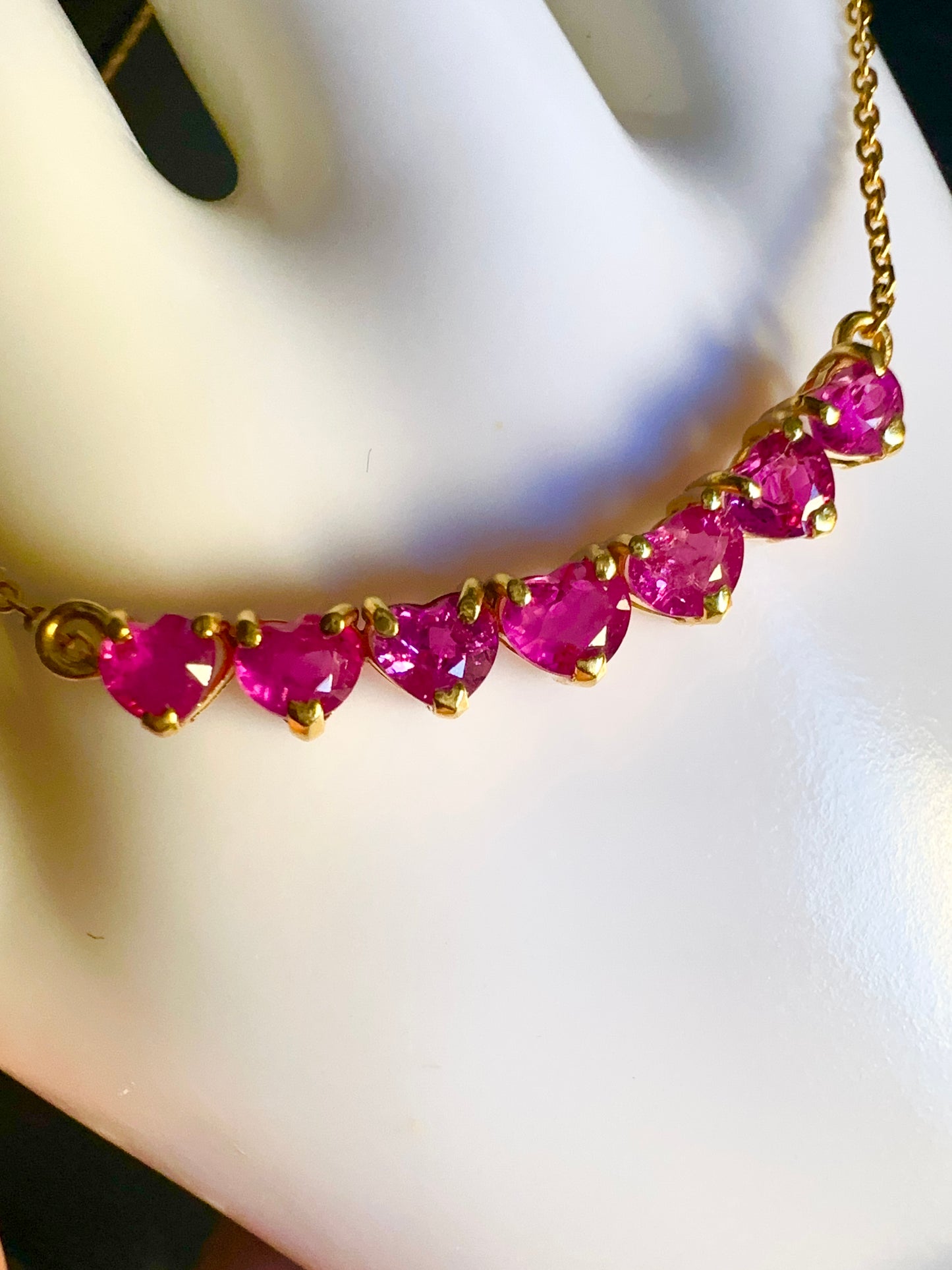 Heart-Shape Natural Unheated Burmese Ruby (2.25 CT) Pendant Necklace in 20K Solid Gold.