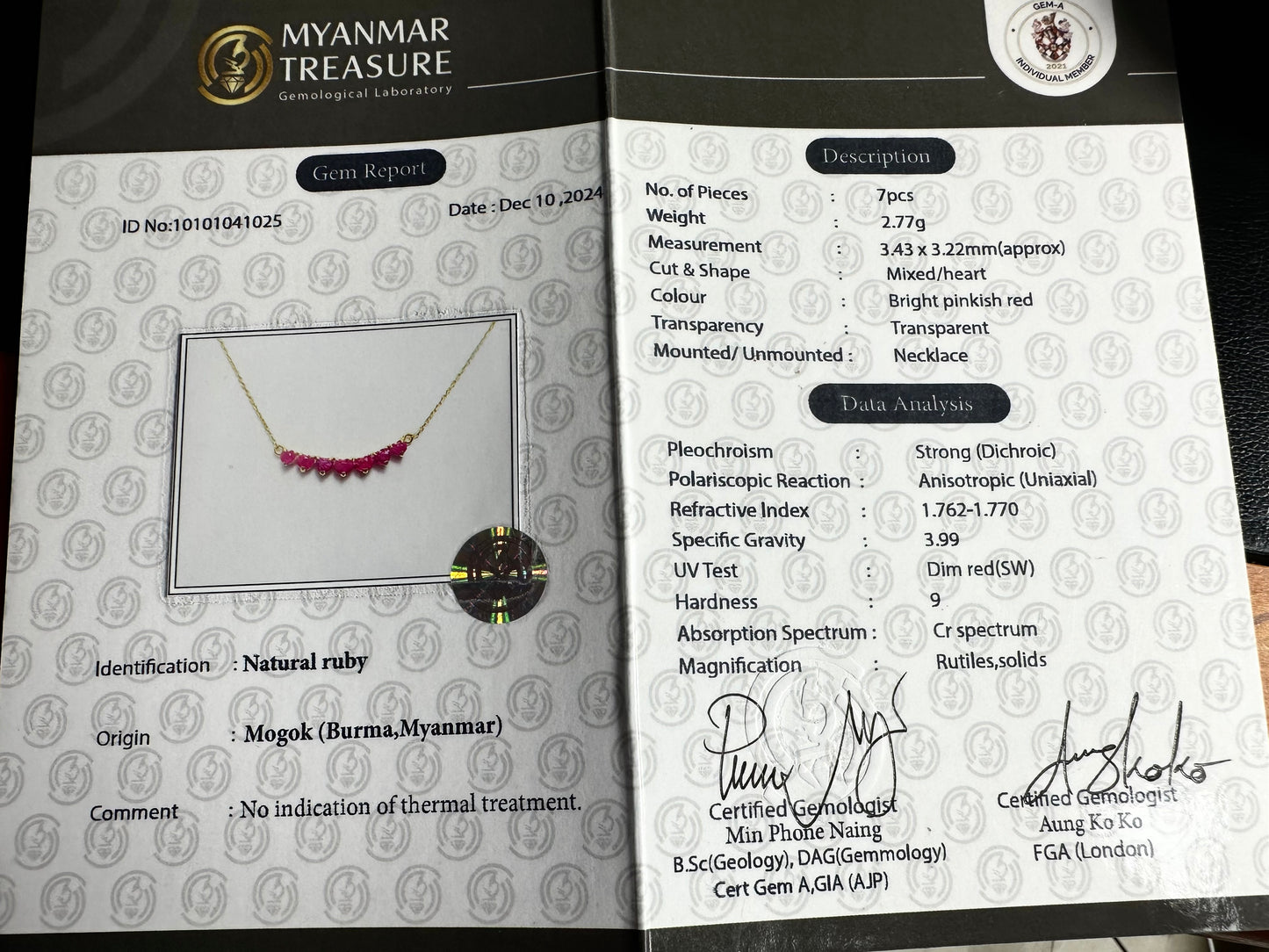Heart-Shape Natural Unheated Burmese Ruby (2.25 CT) Pendant Necklace in 20K Solid Gold.