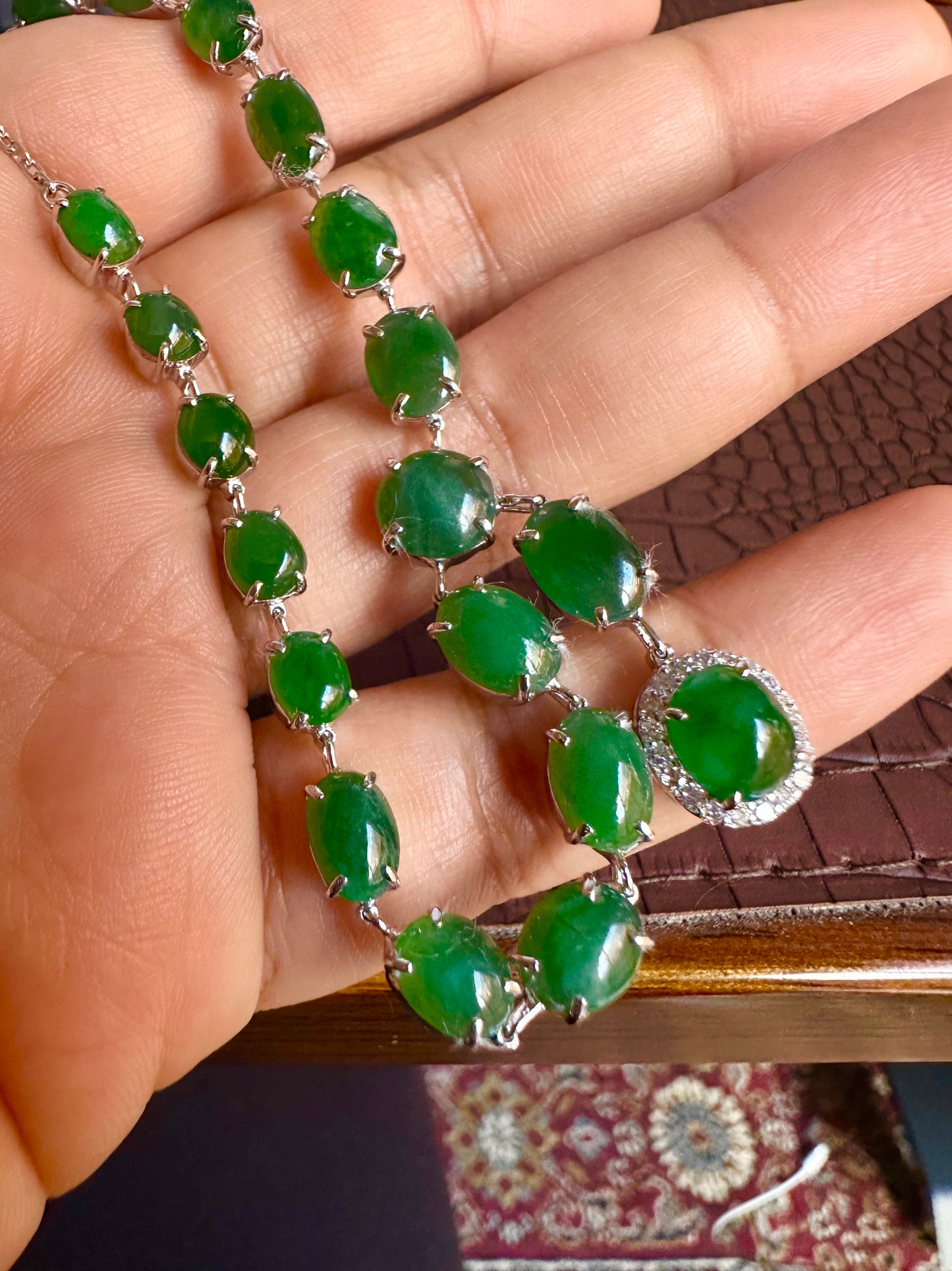 Natural Burmese Jadeite Jade (18.8CT) and Natural Diamonds Necklace in Solid Gold