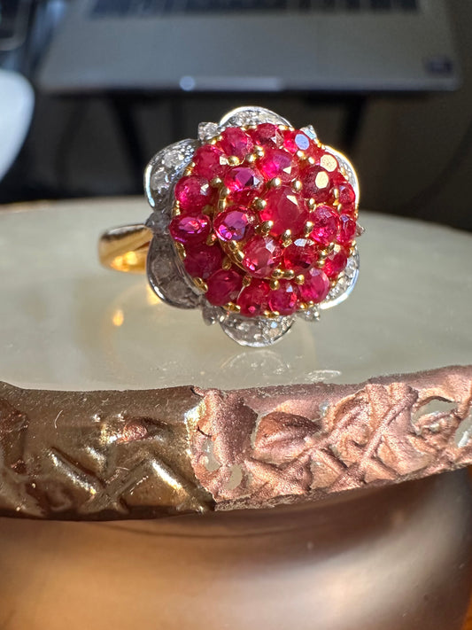 Pigeon Blood-Red Natural Unheated Burmese Ruby Sunburst Cluster Ring | Natural Diamonds | 20K Solid Gold