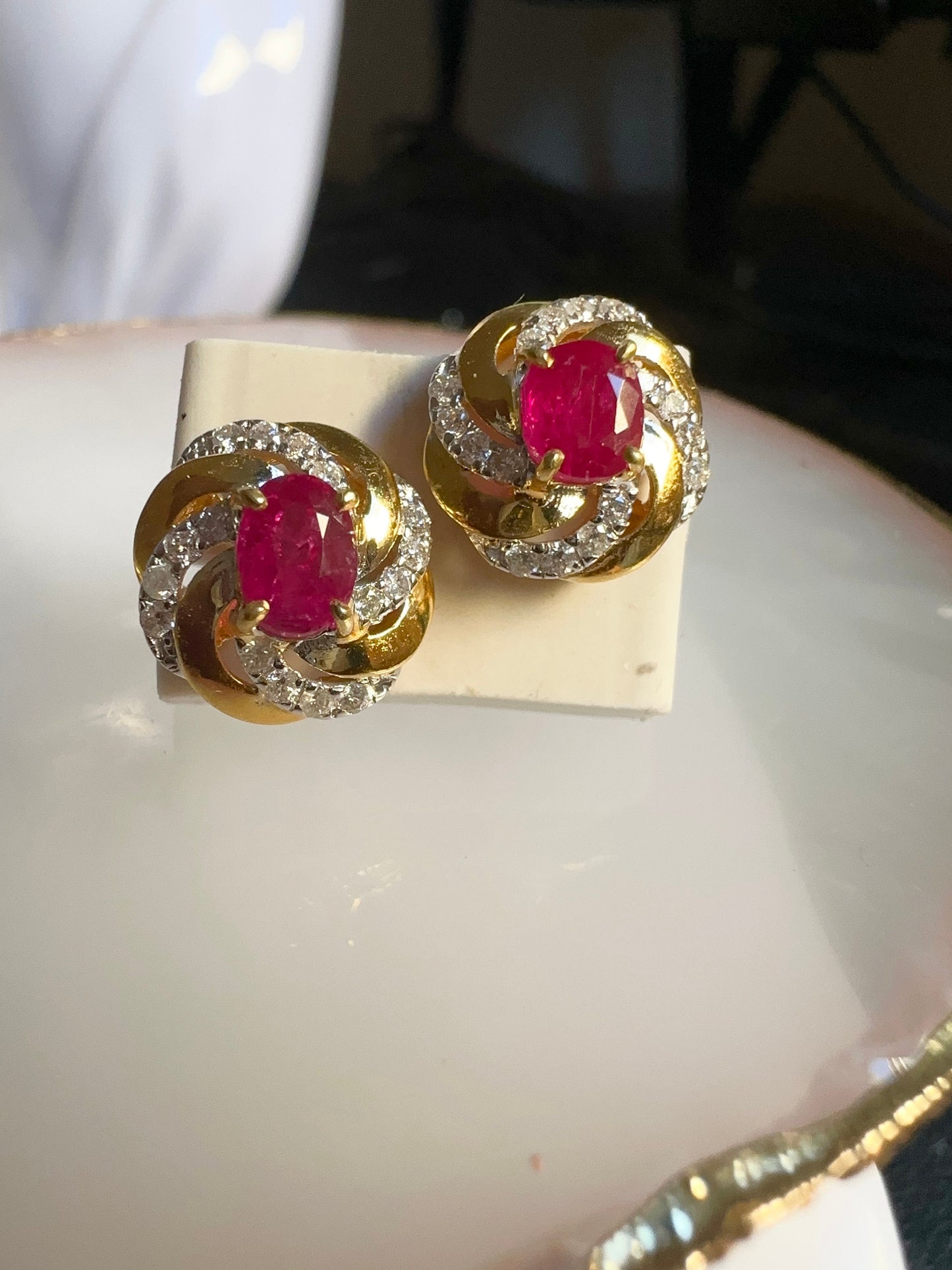 Burmese Natural Unheated Ruby and Natural Diamonds Earrings (1.28CT) in 18K Solid Yellow Gold
