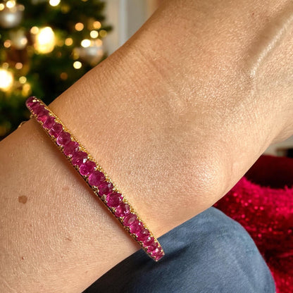 Natural Unheated Burmese Rubies Bangle in 18K Solid Gold