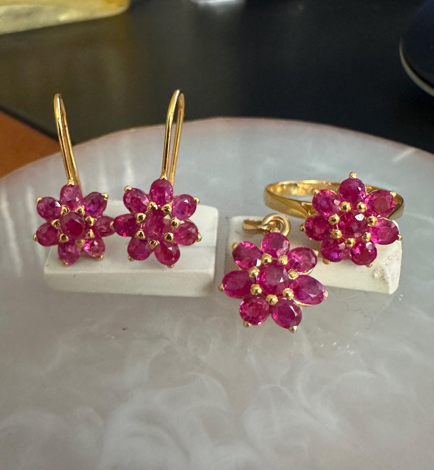 Stunning and Quality Earring & Pendant Set -Featuring Natural Unheated Burmese Ruby (4.13CT)  in 20K Solid Gold.