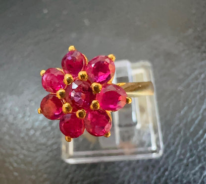 Stunning and Quality Ring - Natural Unheated Burmese Ruby (1.37CT) Ring set in 20K Solid Gold.