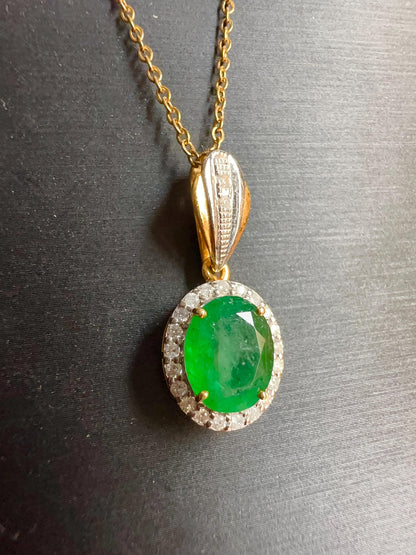 Beautiful Natural Emerald and Natural Diamonds  Pendant and Chain in Solid Gold