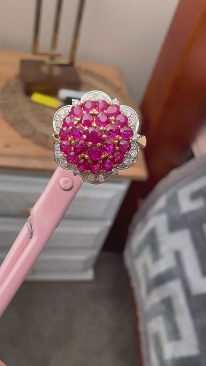 Pigeon Blood-Red Natural Unheated Burmese Ruby Sunburst Cluster Ring | Natural Diamonds | 20K Solid Gold