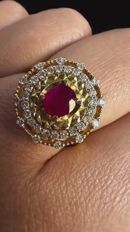 A fine Natural Unheated Burmese Ruby and 20K Solid gold with exceptional craftsmanship
