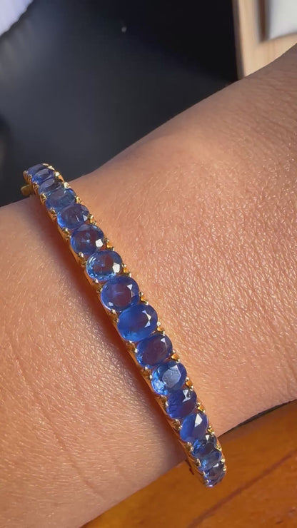 Natural Unheated Burmese Sapphire (7CT) Bangle in 20K Solid Gold